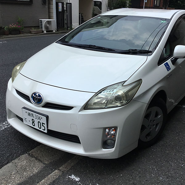 送迎車(3)プリウス